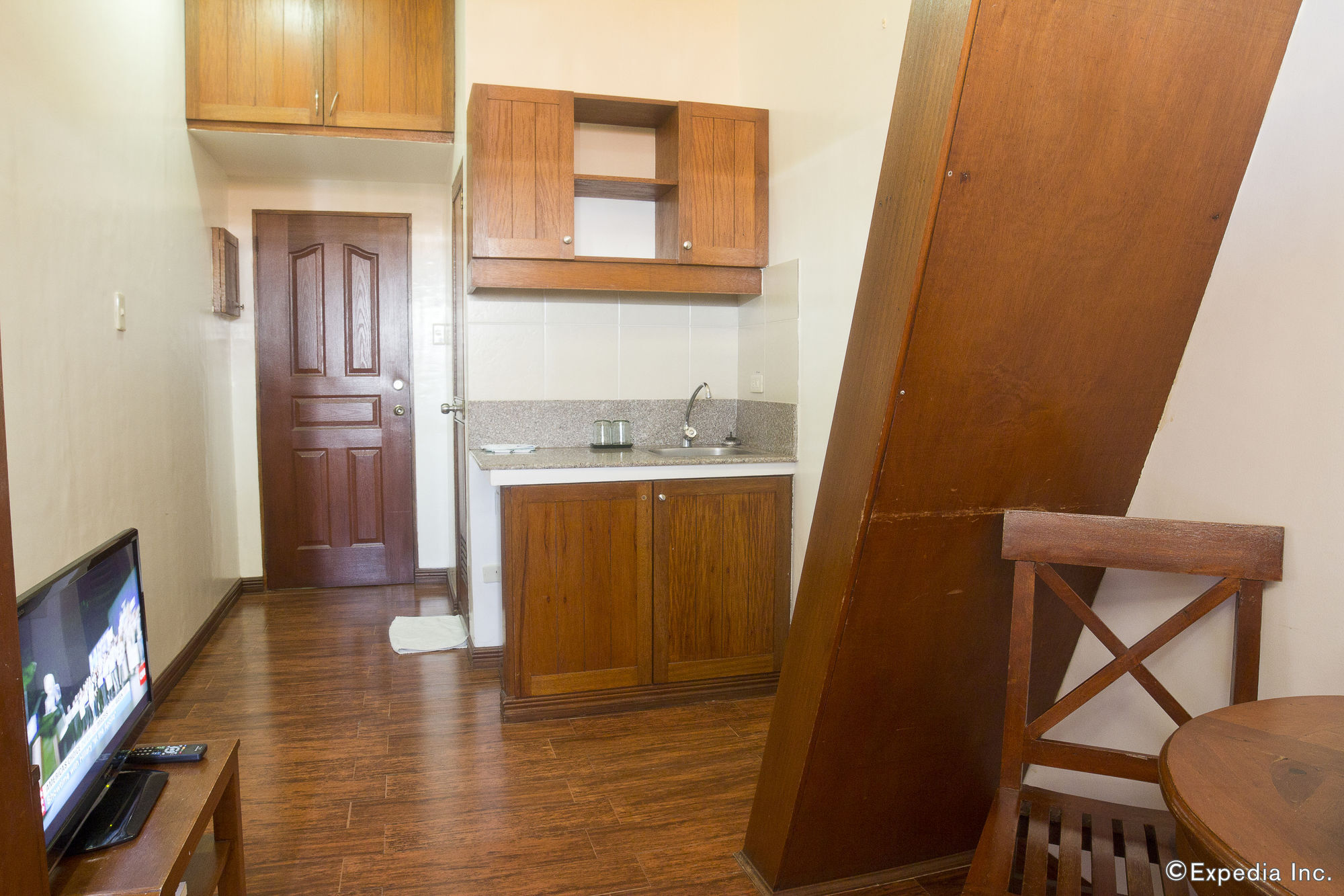 Isabelle Royale Paranaque Paranaque City Exterior photo